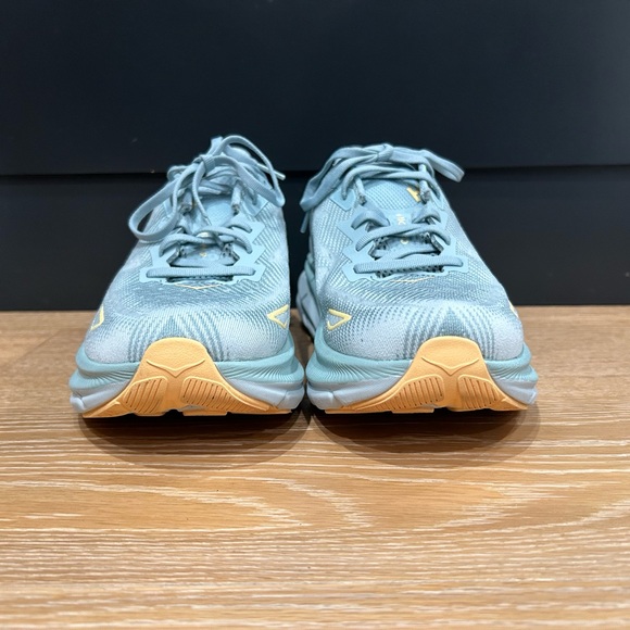 HOKA One One Clifton 9 men’s size 9.5 - Picture 3 of 9